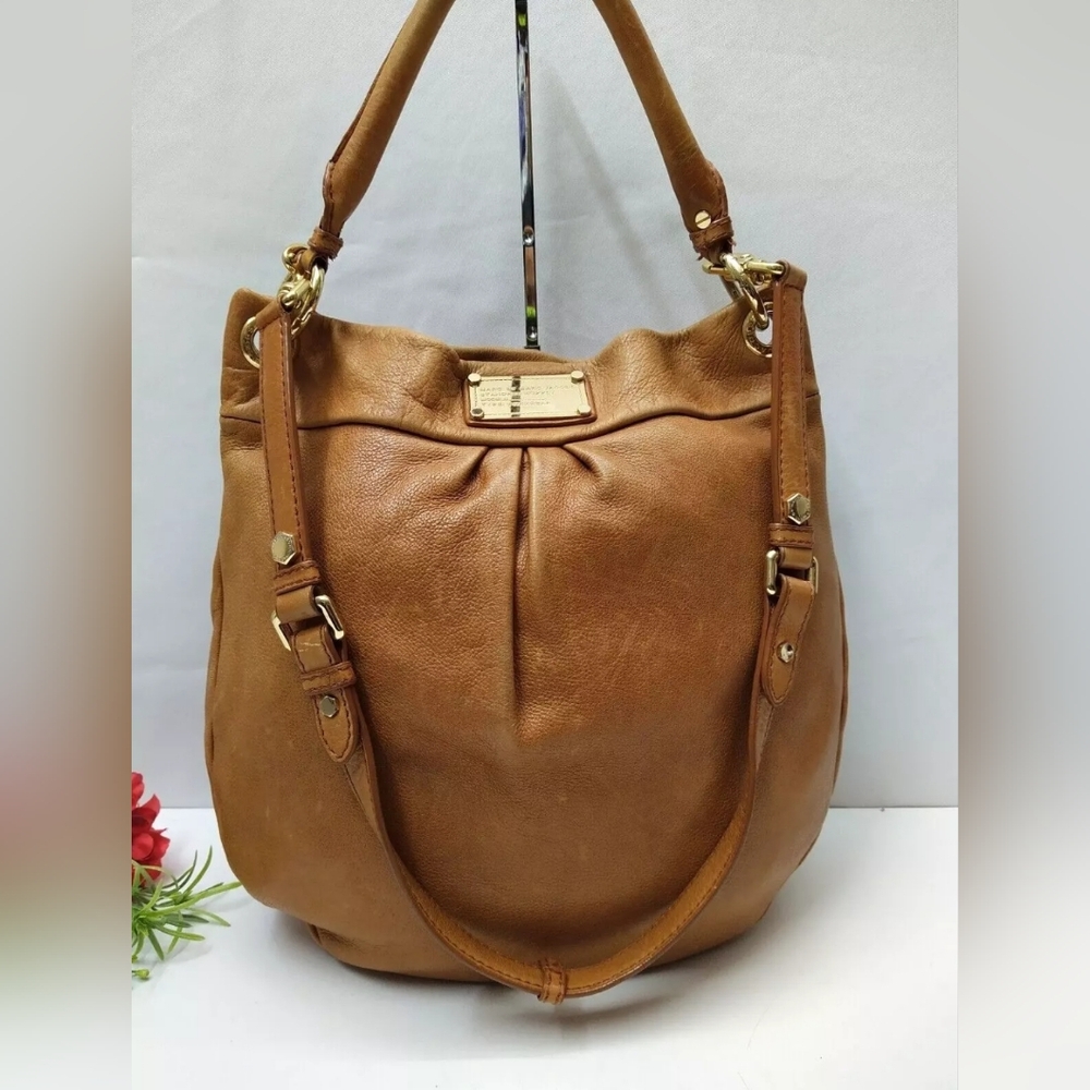 Marc By Marc Jacobs Classic Q Hillier Camel Brown Leather Hobo Shoulder Bag